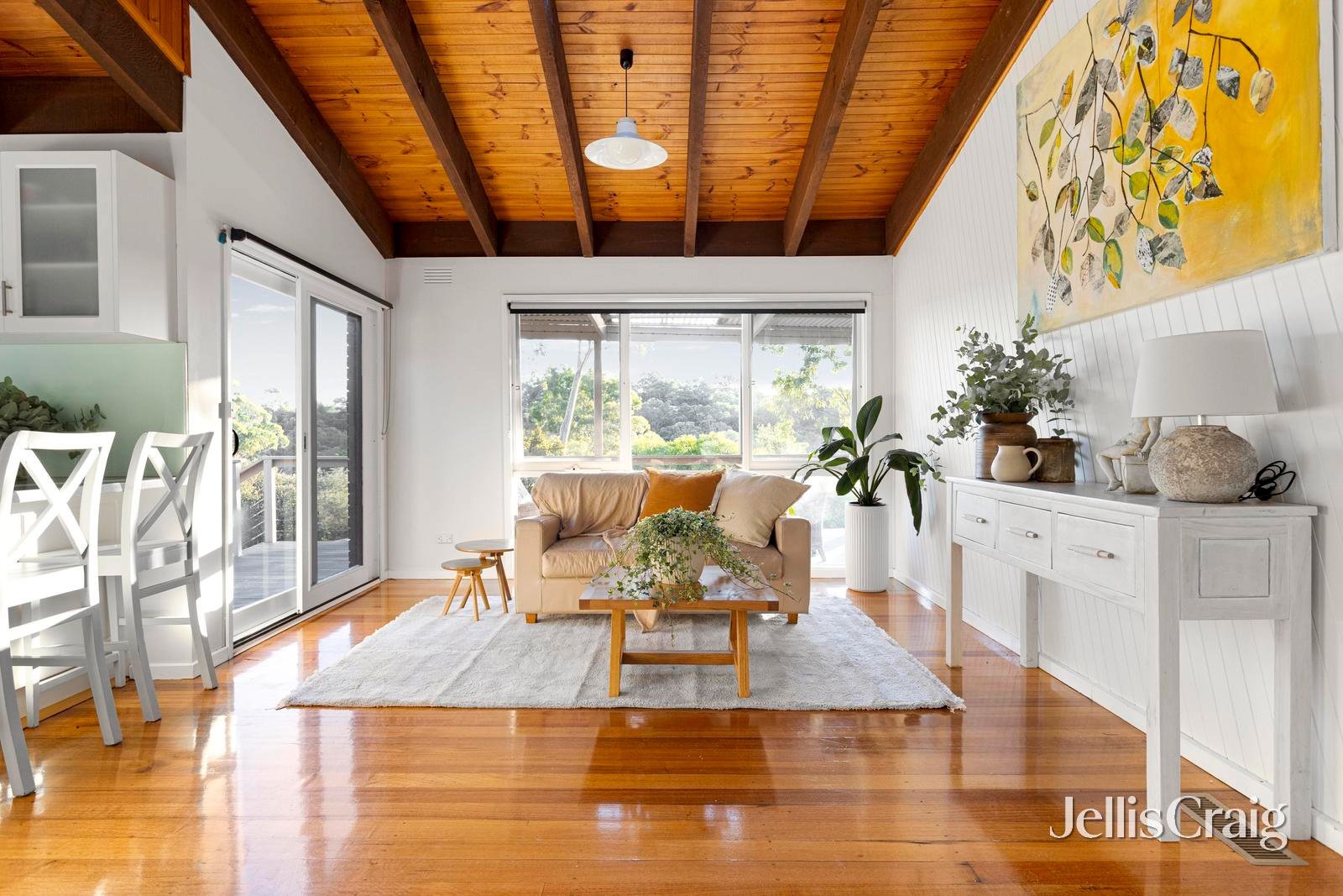 42 Wycliffe Crescent, Eltham image 2
