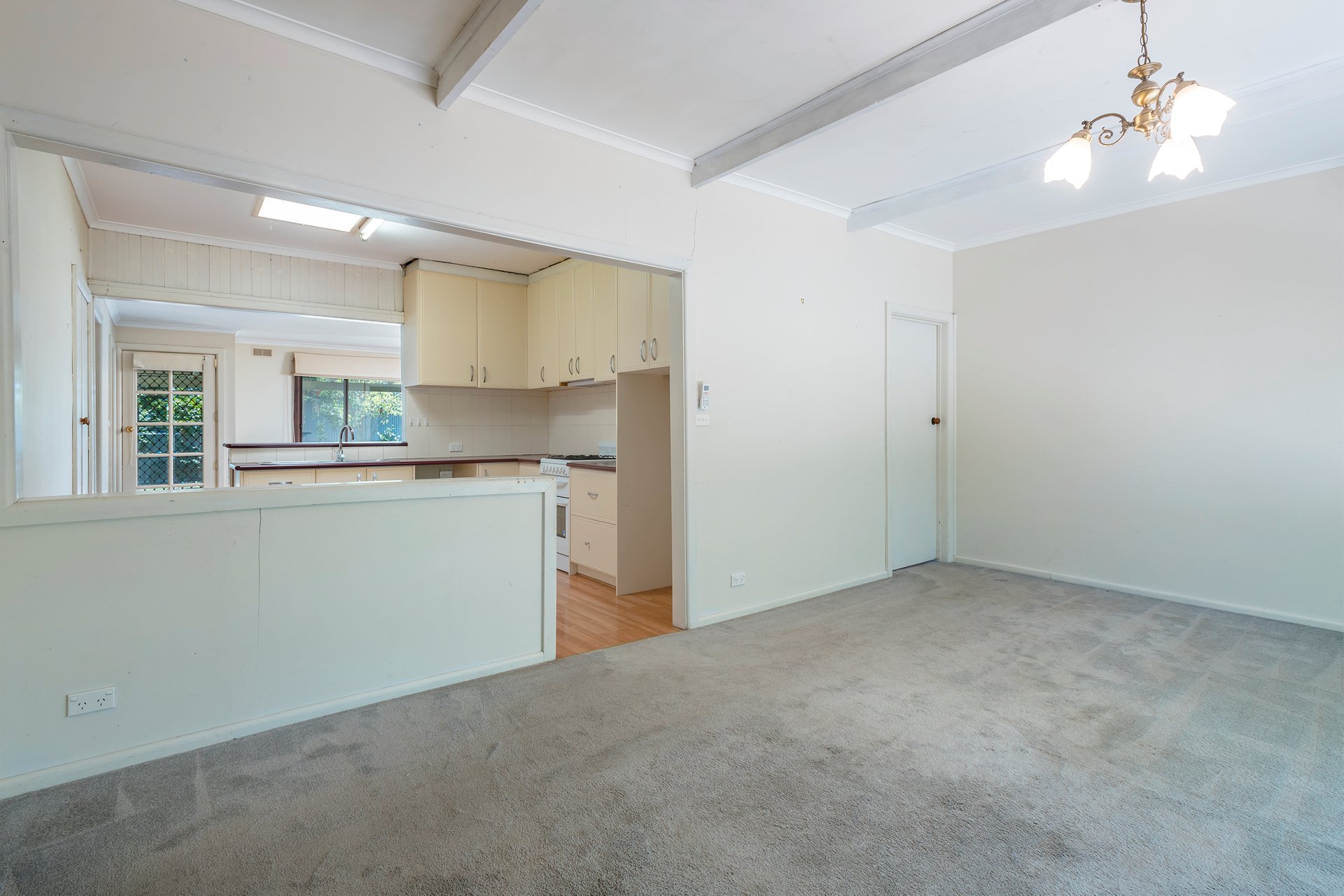 Property Gallery Thumbnail 4