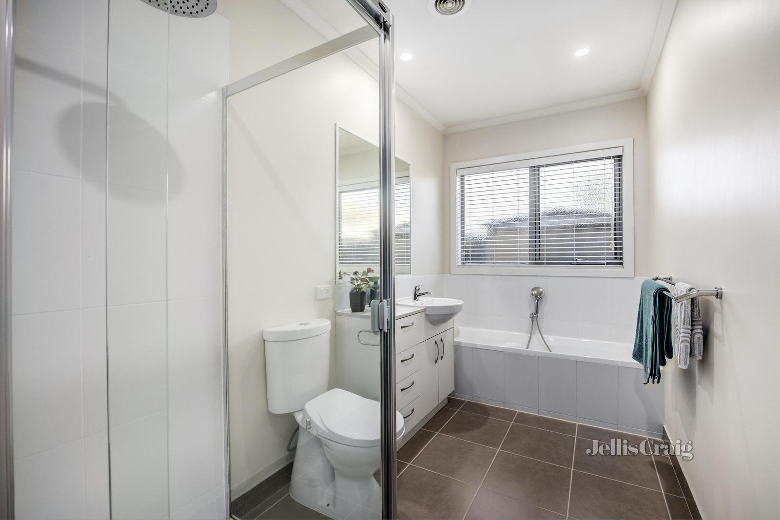 4/20-22 Avon Street, Moorabbin image 9