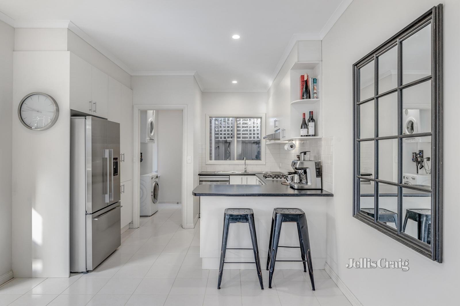 4/20 Buckingham Avenue, Bentleigh image 3