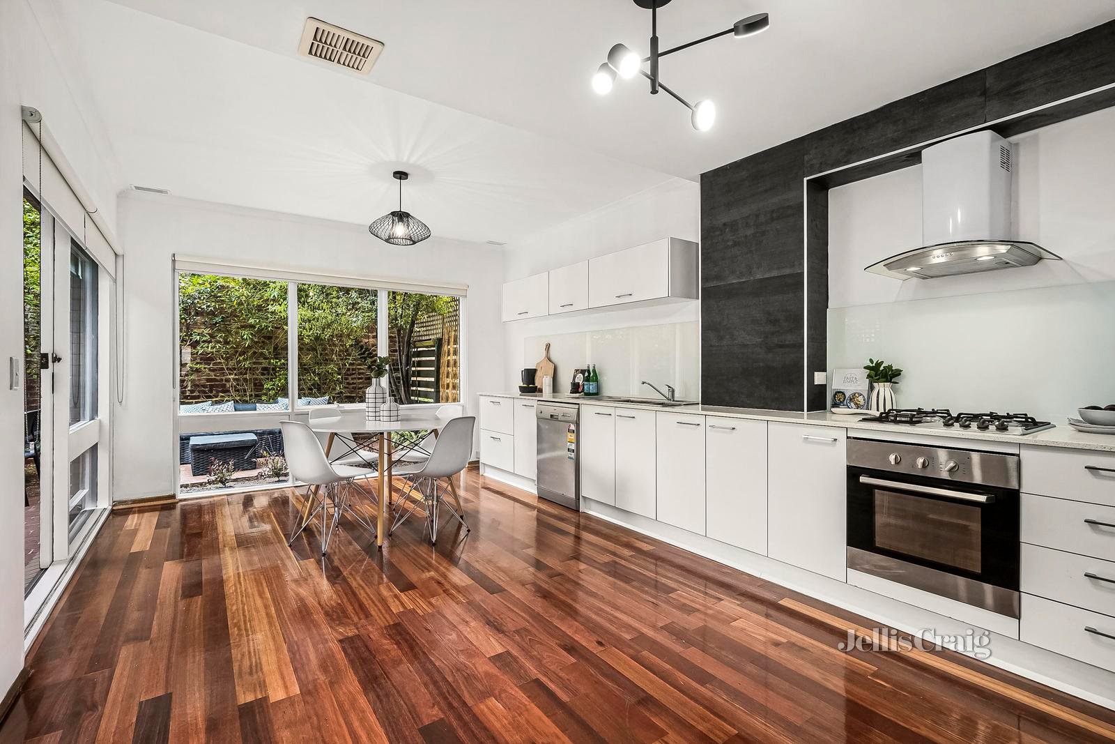 4/20 Fletcher Street, Essendon image 5