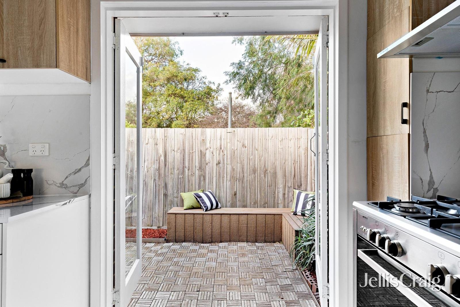 4/20 Sandford Street, Highett image 7
