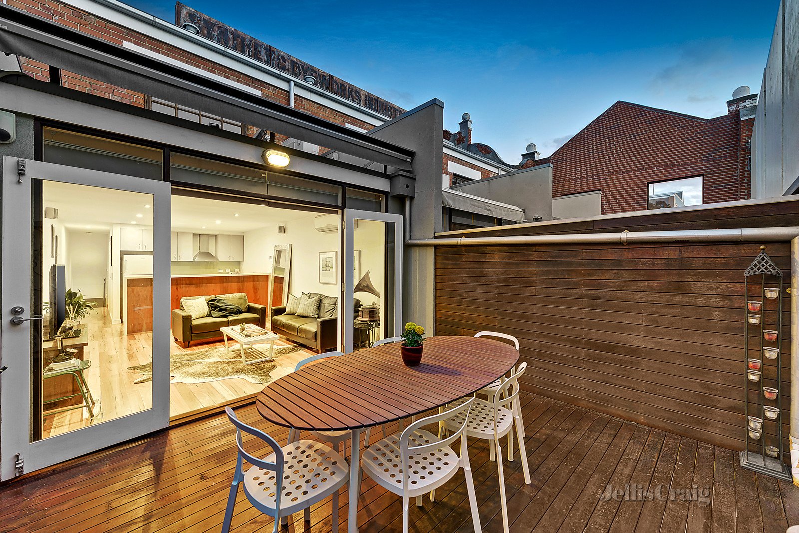 4/200 Noone Street, Clifton Hill image 2