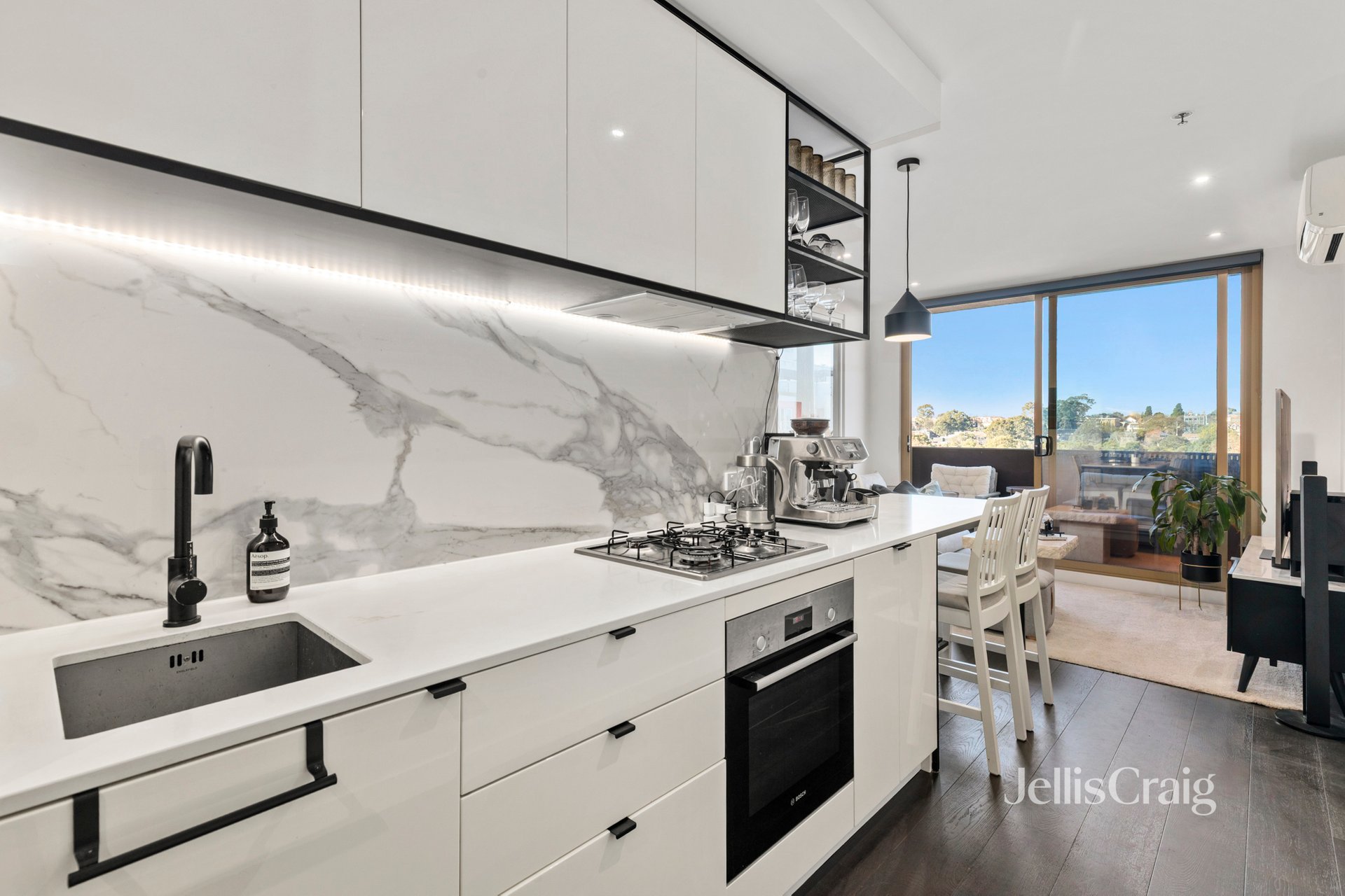 420/14 David Street, Richmond image 2