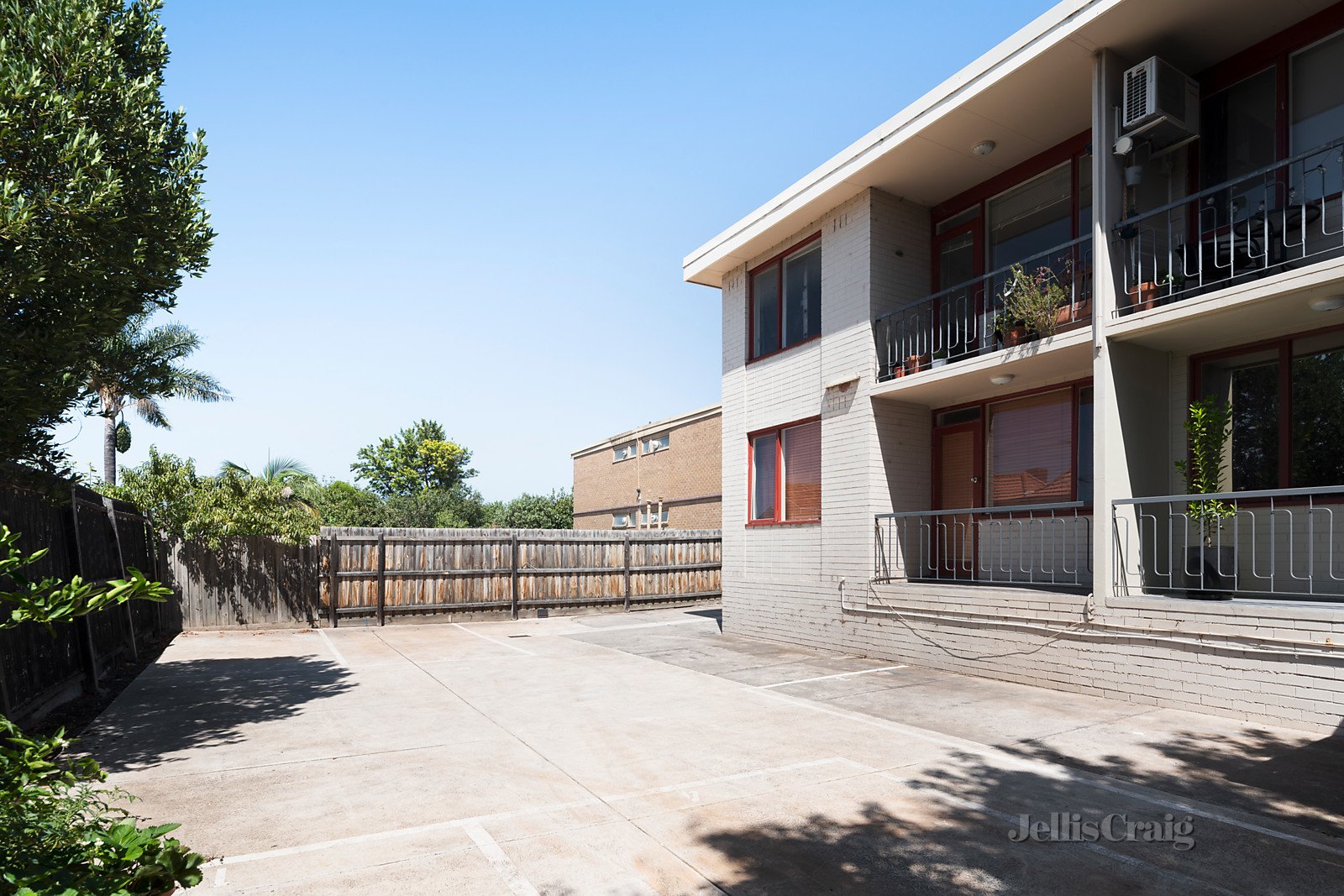 4/205 Station Street, Fairfield image 10
