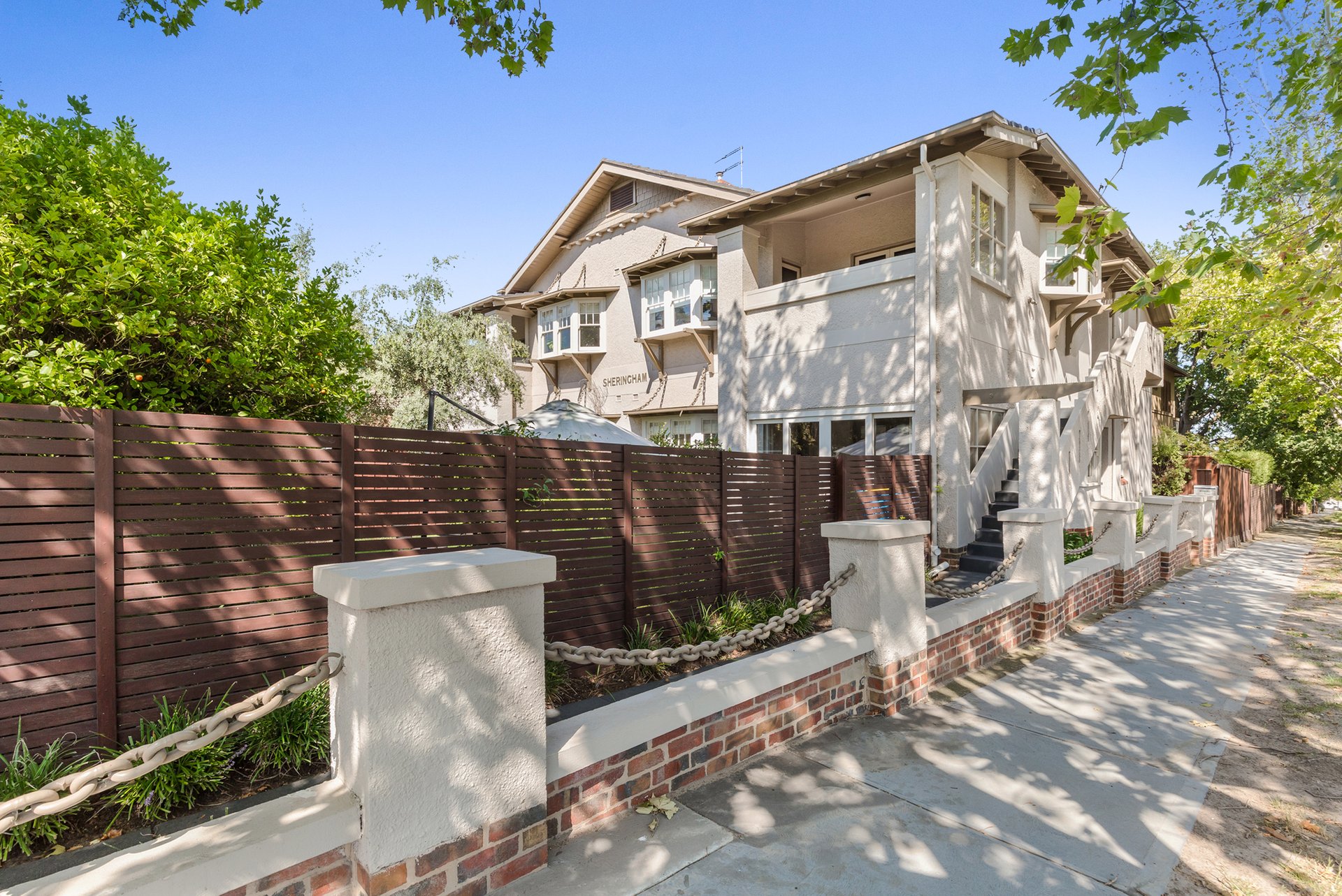 4/206 Cotham Road, Kew image 2