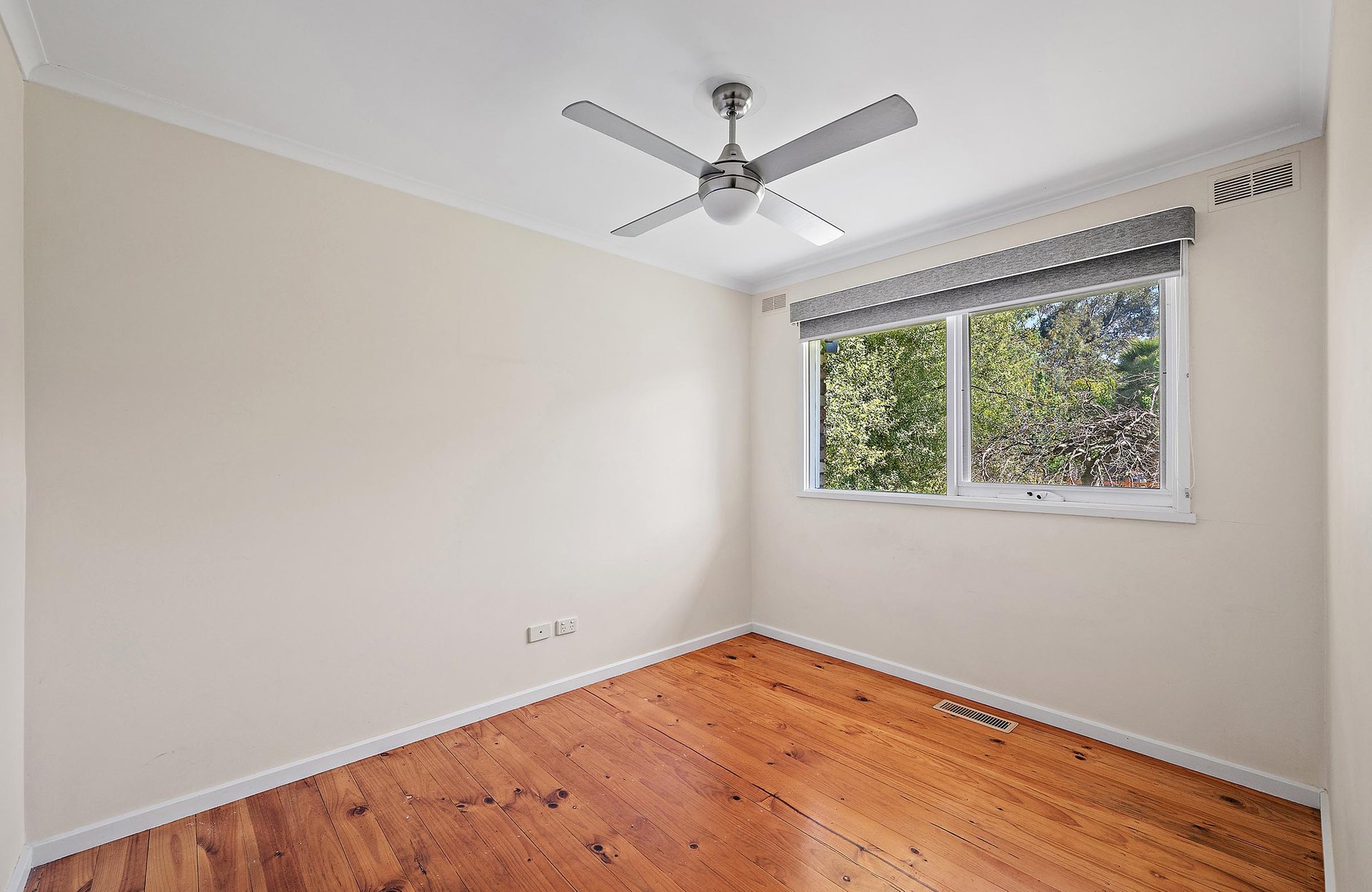4/21 Britton Road, Seville image 6