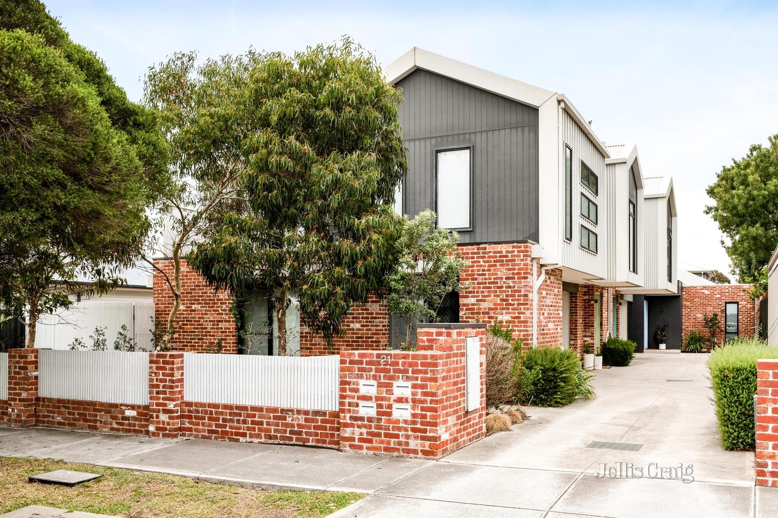 4/21 New Street, South Kingsville image 1