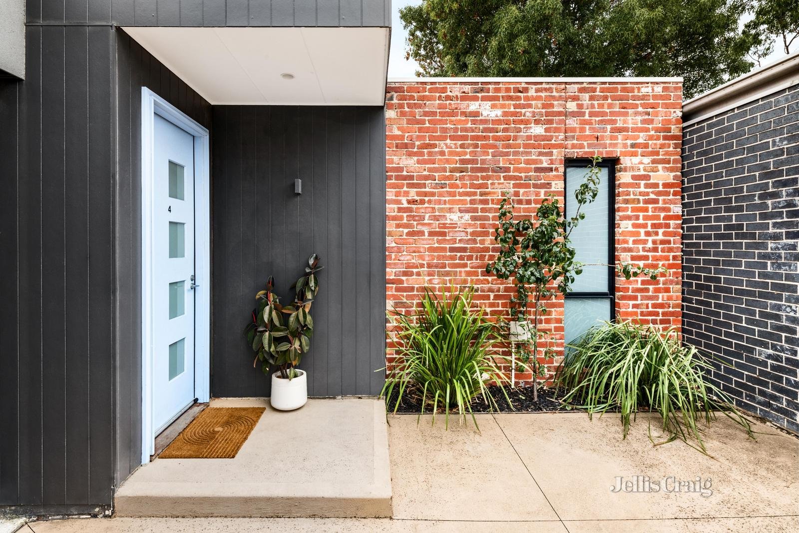 4/21 New Street, South Kingsville image 2