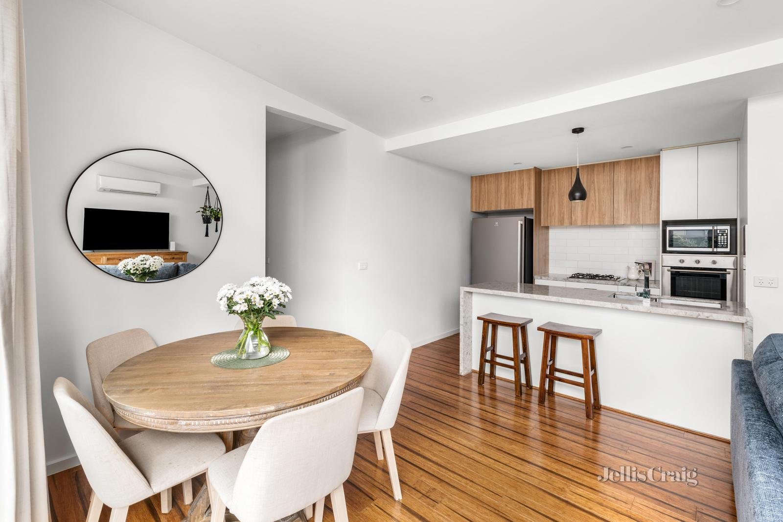 4/21 New Street, South Kingsville image 5
