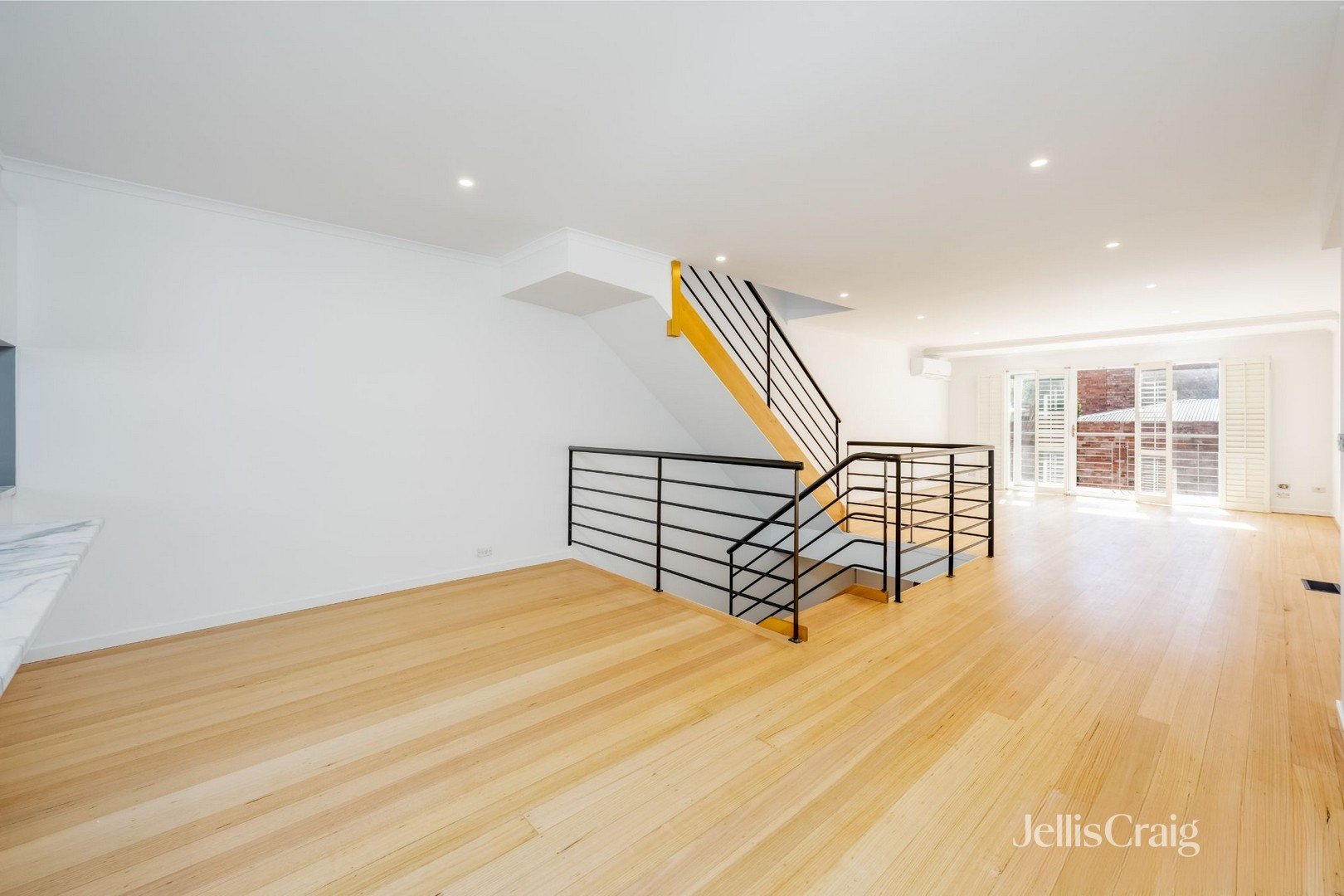 4/21 Temperance Hall Lane, North&nbsp;Melbourne image 3