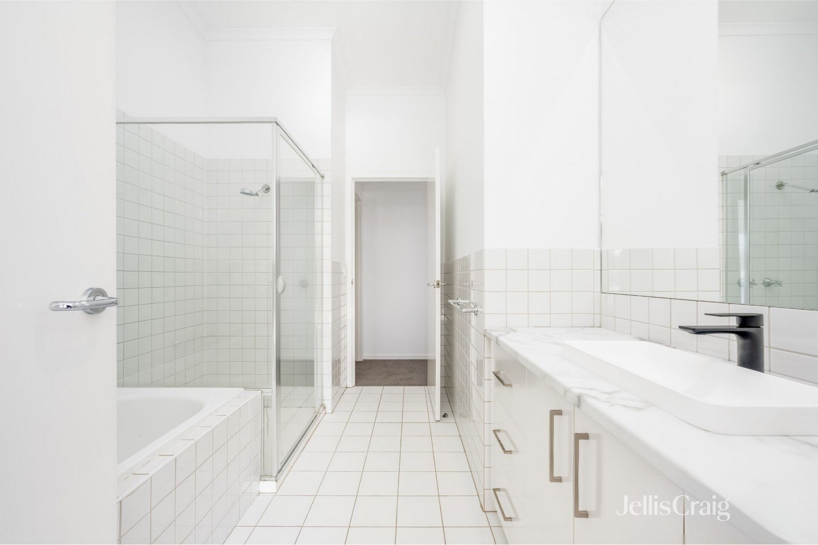 4/21 Temperance Hall Lane, North&nbsp;Melbourne image 8