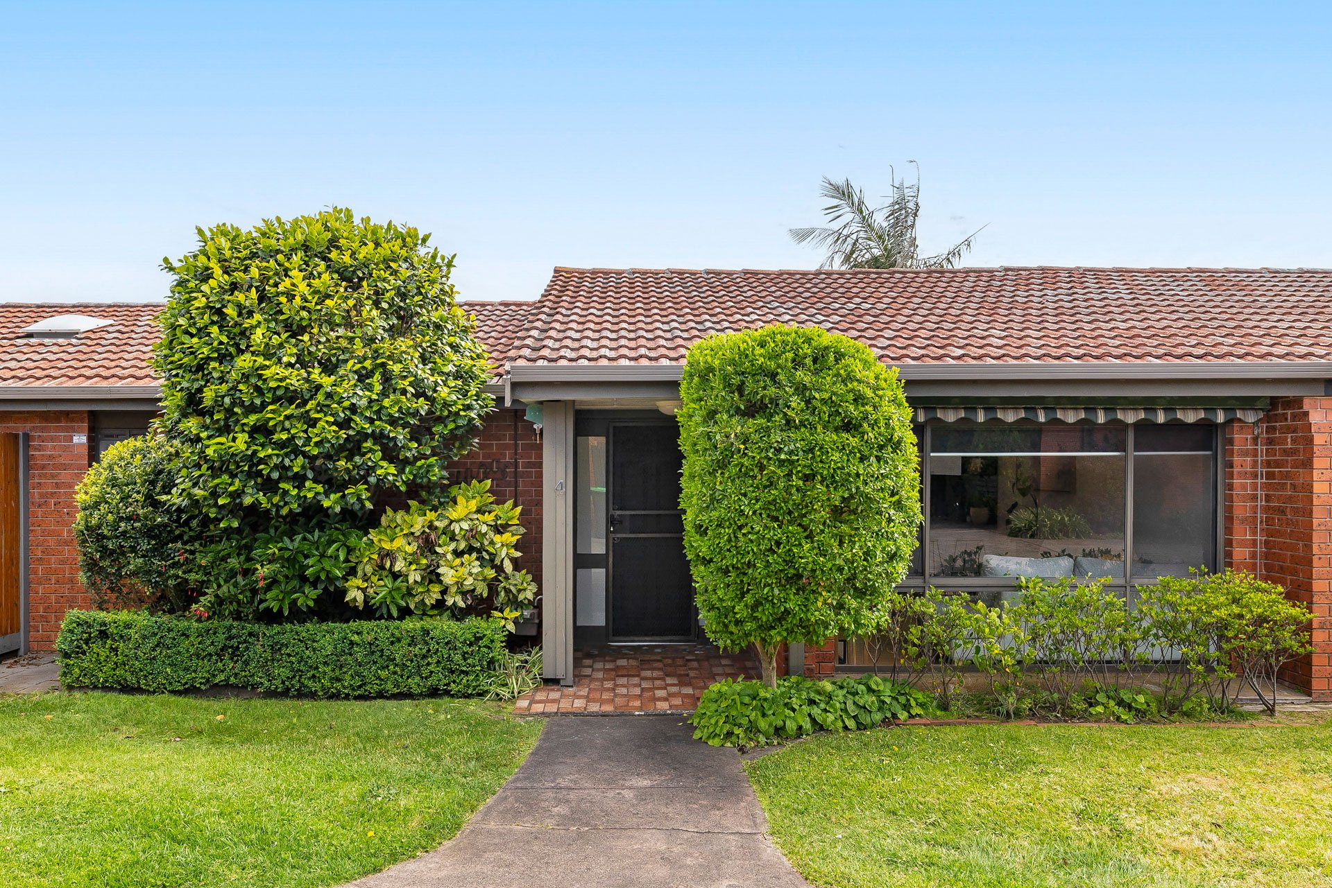 4/21 Van Ness Avenue, Mornington image 1