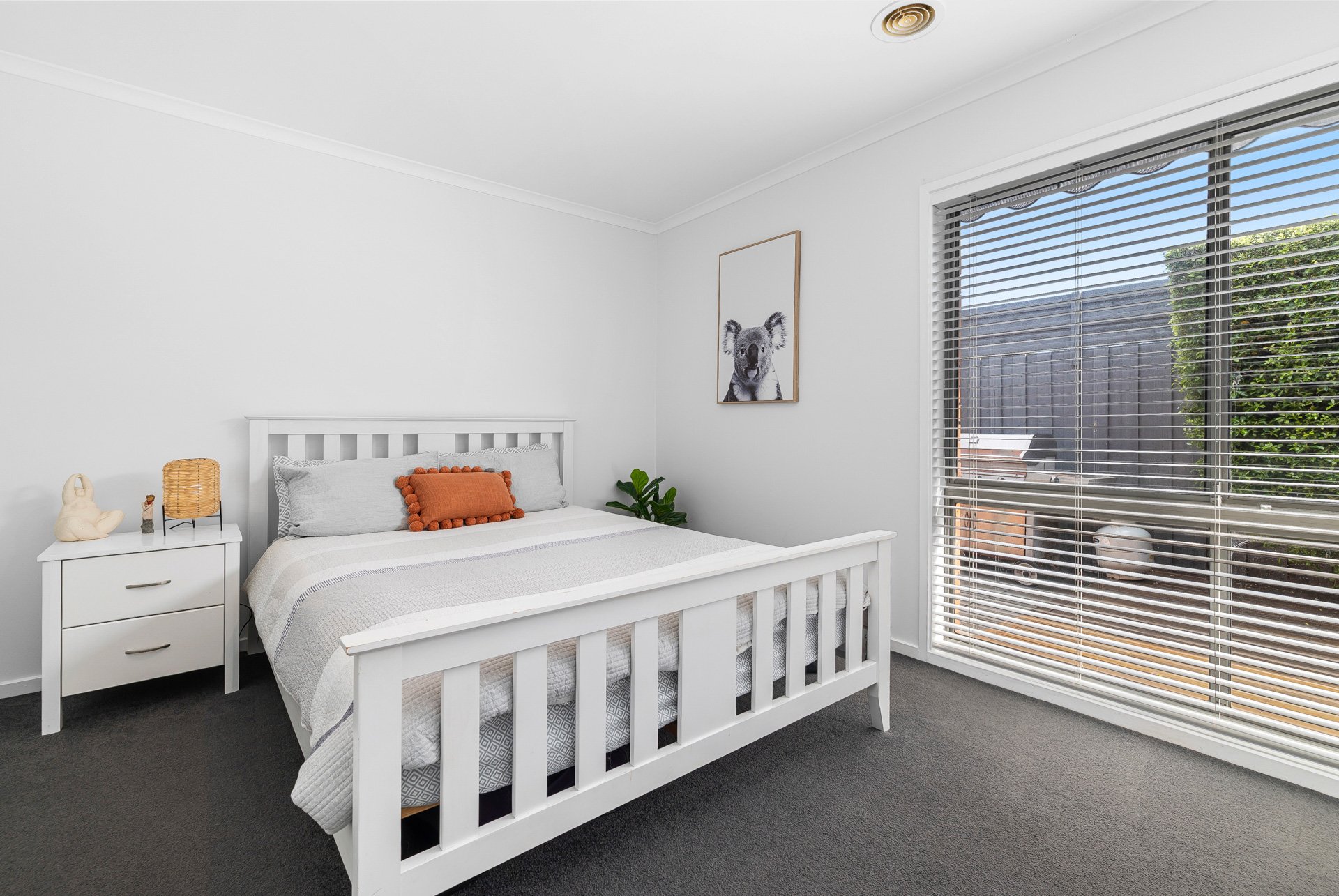 4/21 Van Ness Avenue, Mornington image 8