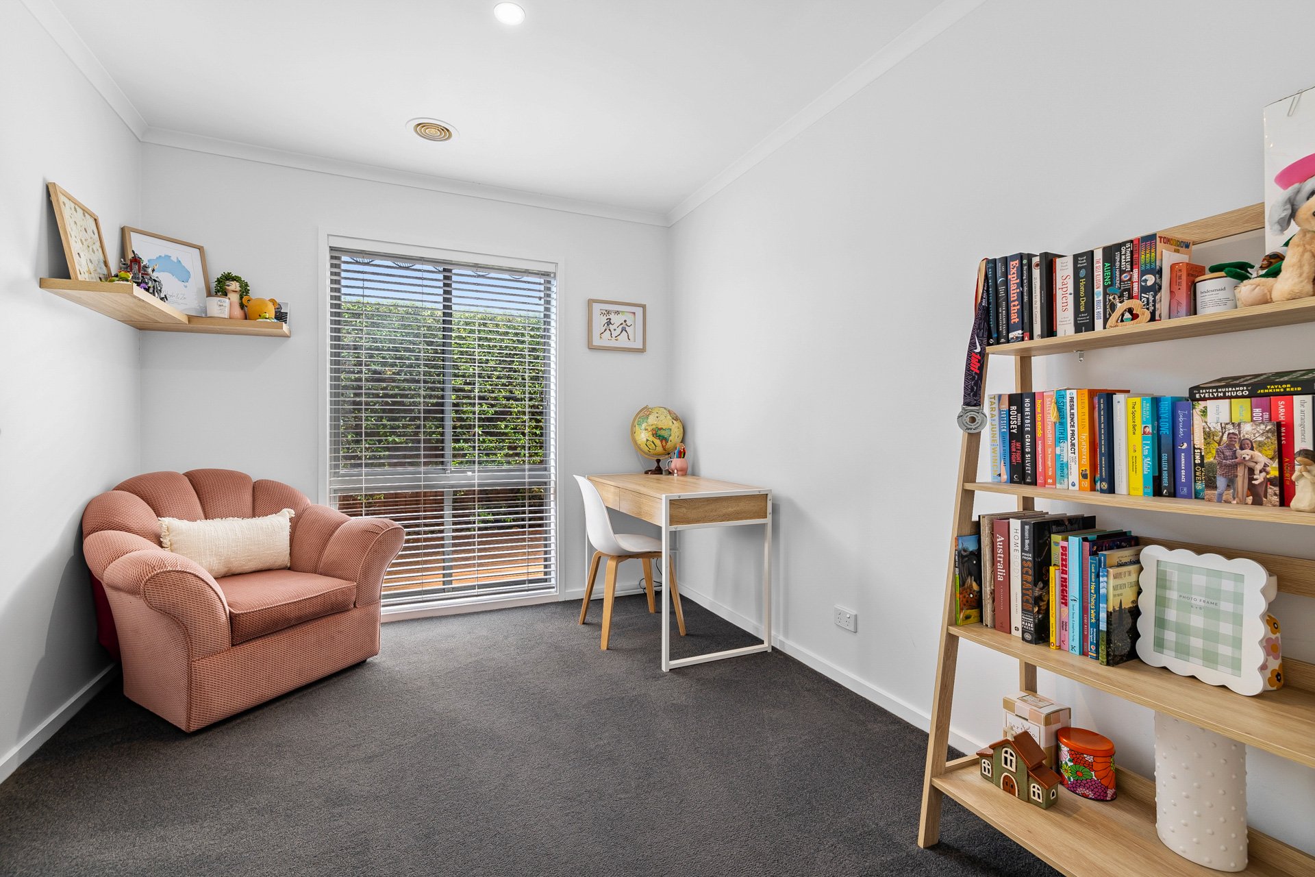 4/21 Van Ness Avenue, Mornington image 9