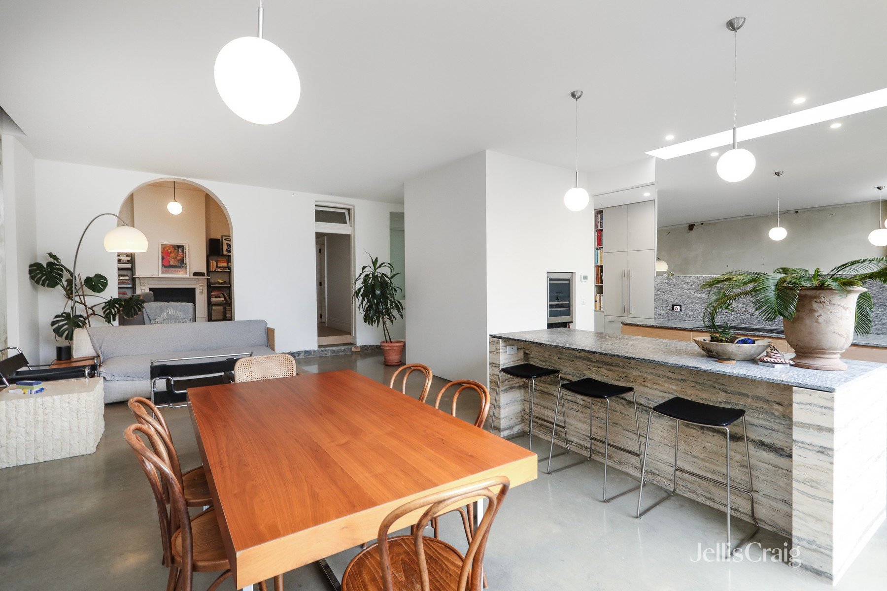 421 Wellington Street, Clifton&nbsp;Hill image 3