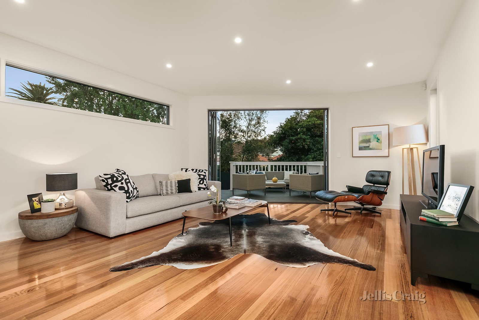 4/214A Wattle Valley Road, Camberwell image 2