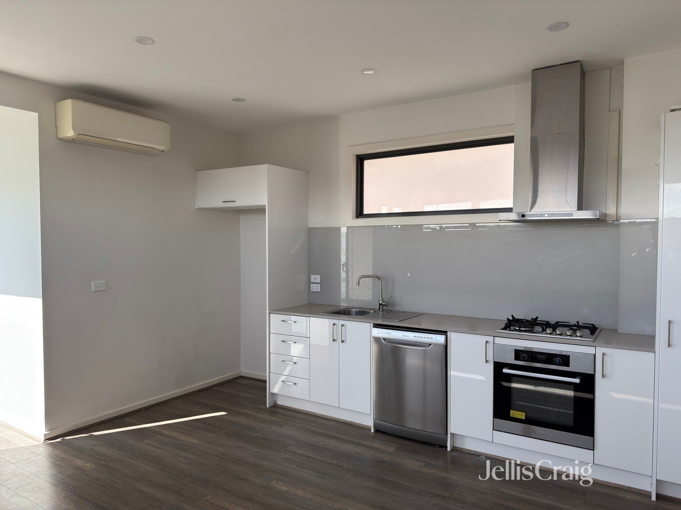 4/216 Dawson Street, Brunswick&nbsp;West image 2