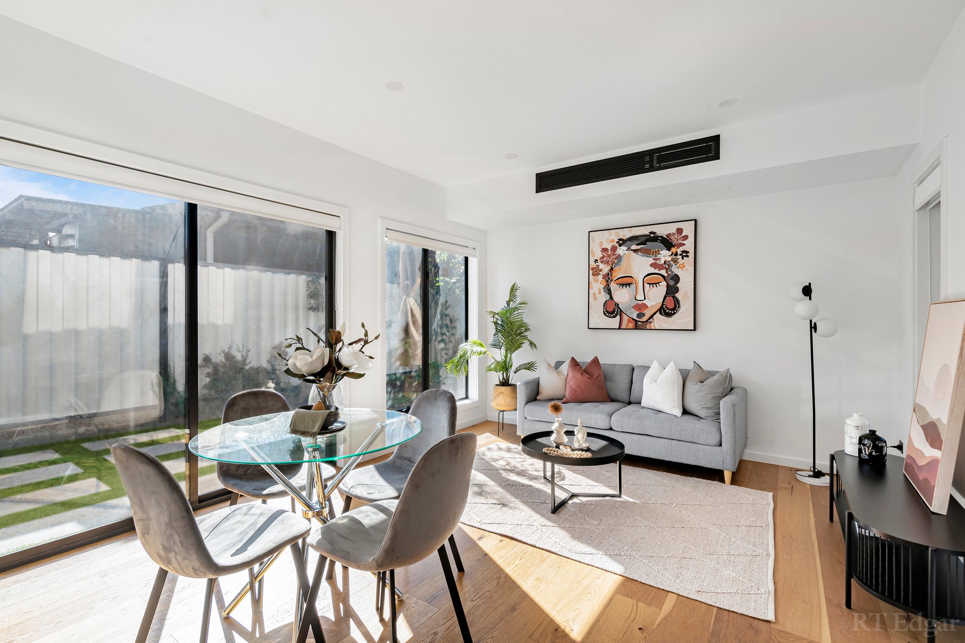 Property Gallery Thumbnail 4
