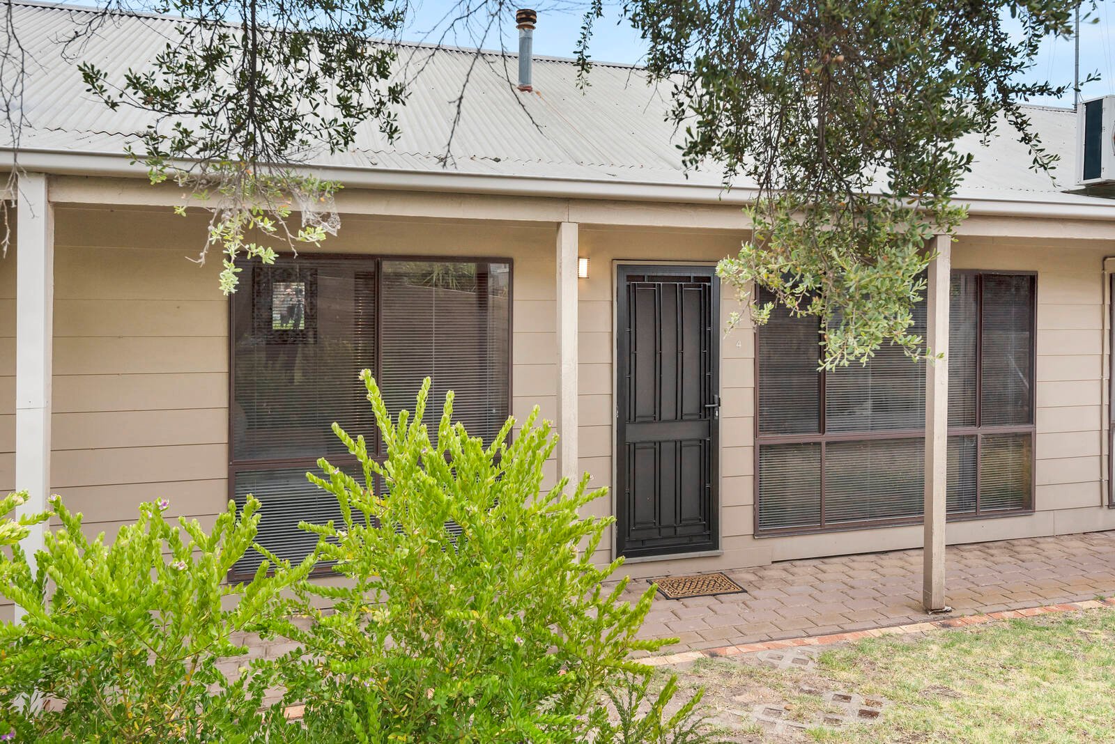 Property Gallery - Main Image