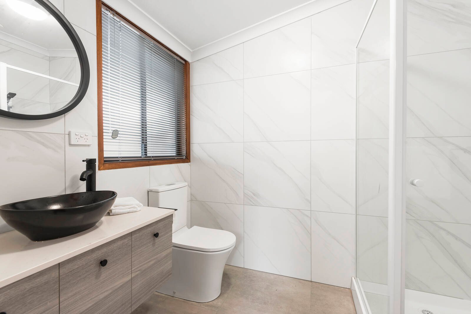 Property Gallery Thumbnail 8