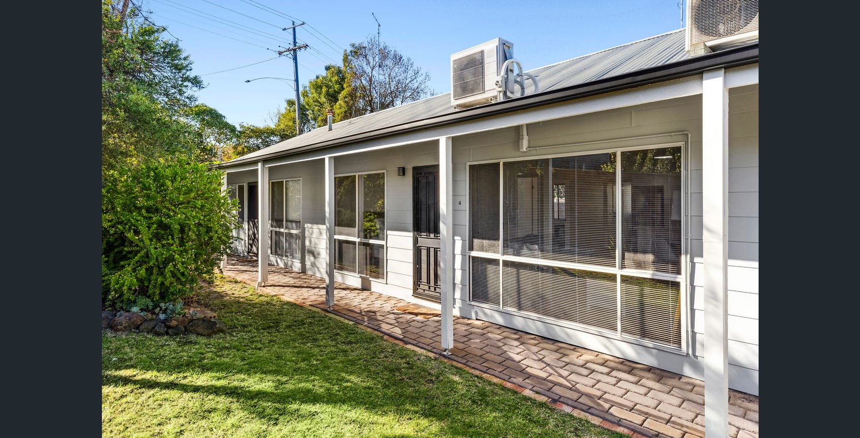 Property Gallery Thumbnail 7