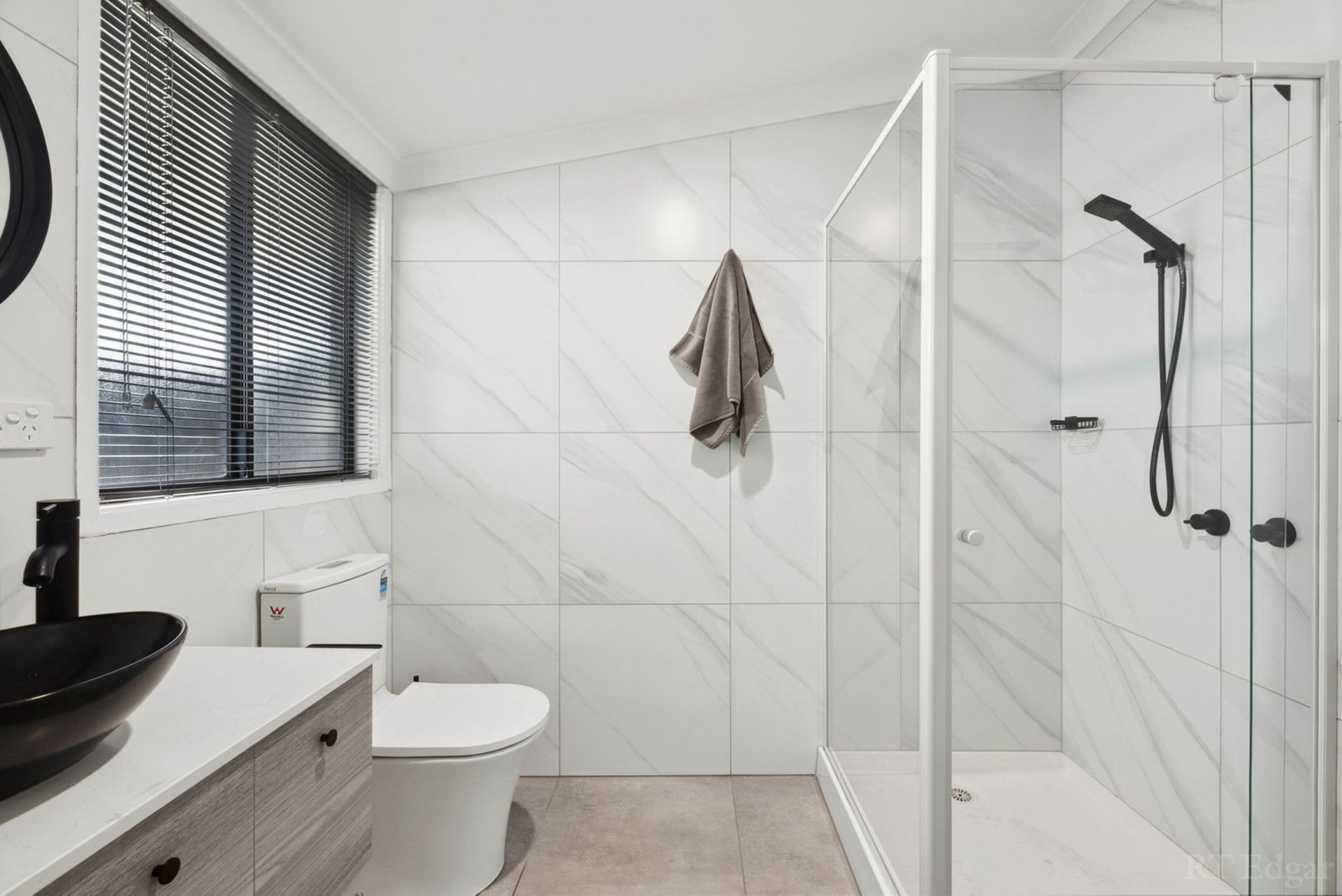 Property Gallery Thumbnail 5