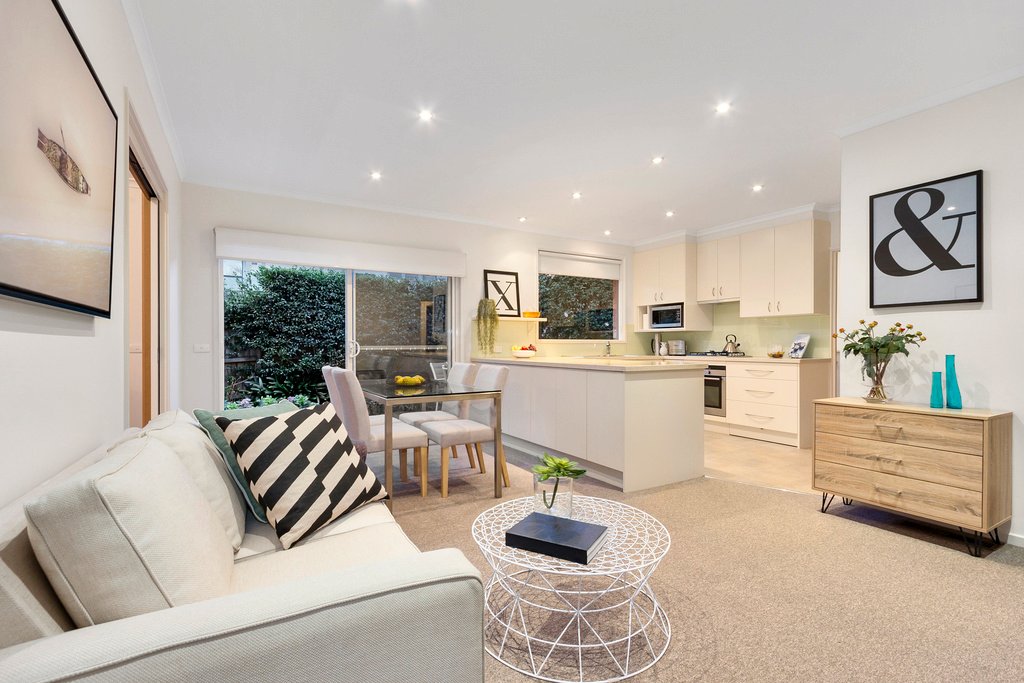4/22 Broughton Road, Surrey Hills image 5