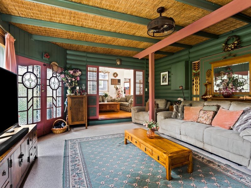 Property Gallery Thumbnail 3