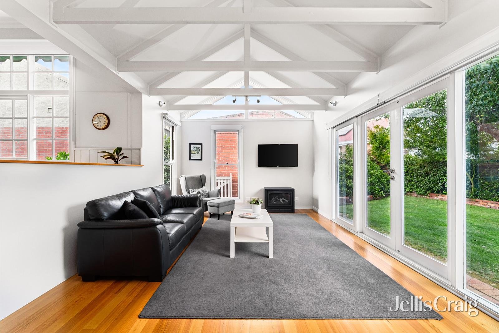 422 Drummond Street North, Lake&nbsp;Wendouree image 3