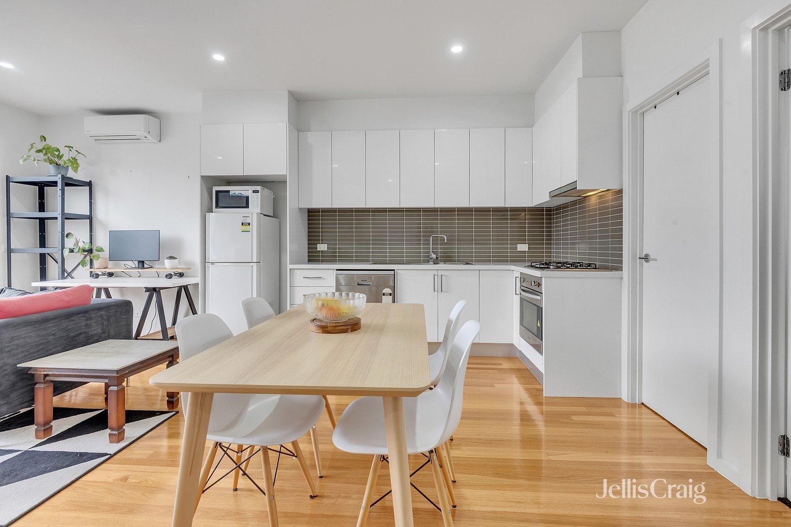 4/22 Irvine Crescent, Brunswick&nbsp;West image 7