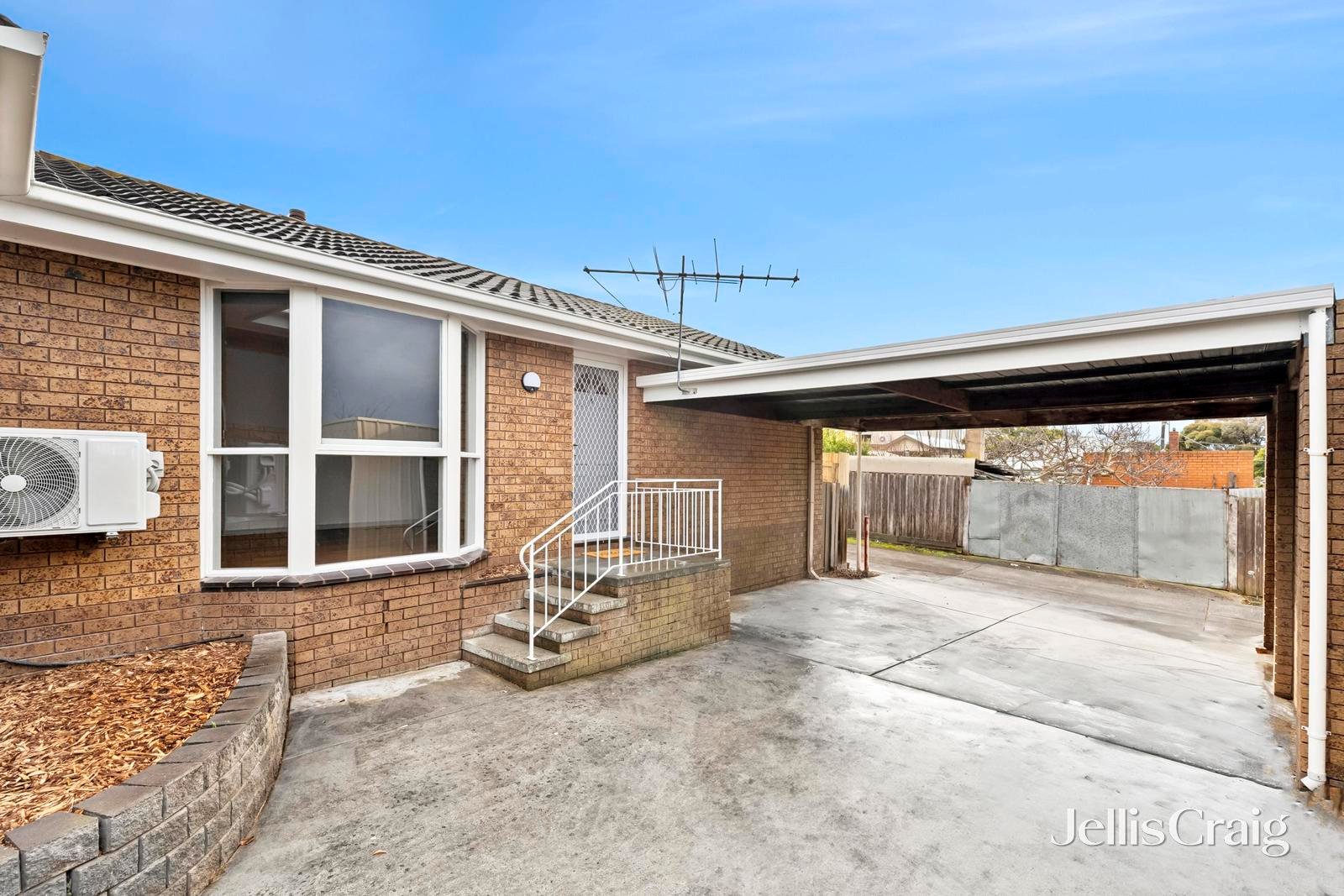 4/22 Roxby Street, Manifold Heights image 6