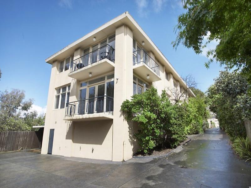 4/22 Weir Street, Balwyn image 6