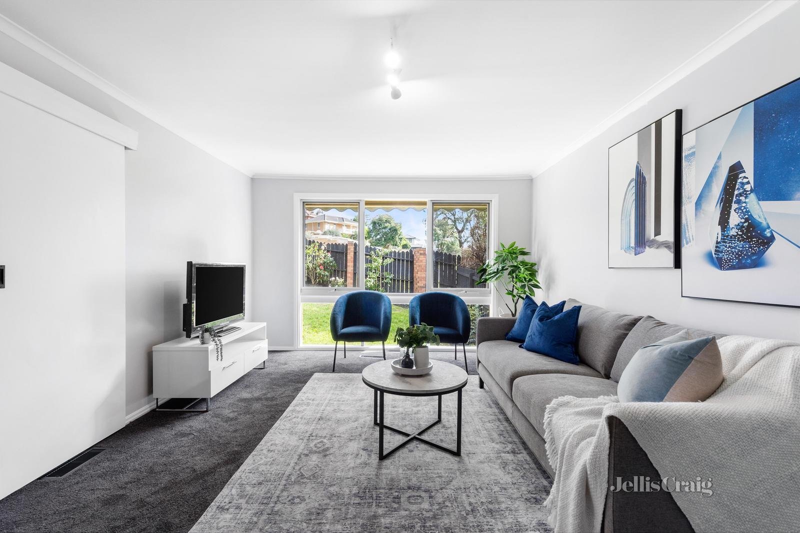 4/224 Williamsons Road, Doncaster image 2