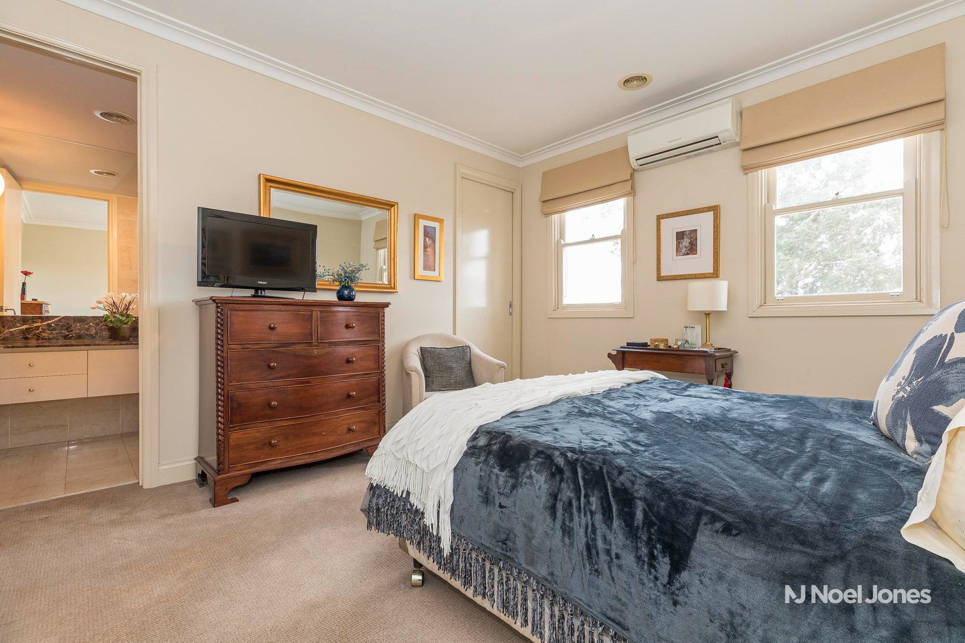 4/227 Whitehorse Road, Balwyn image 5