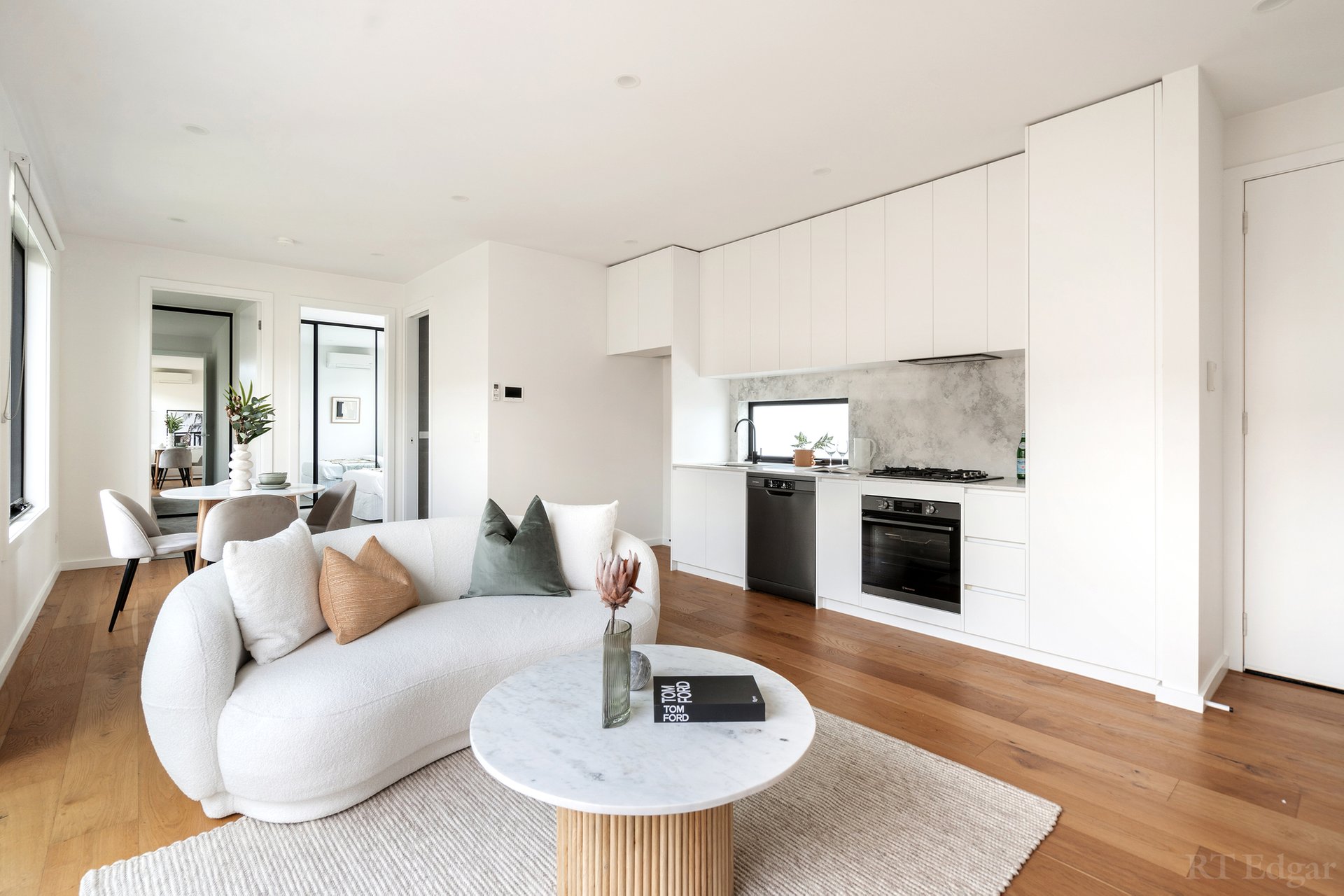 Property Gallery Thumbnail 2