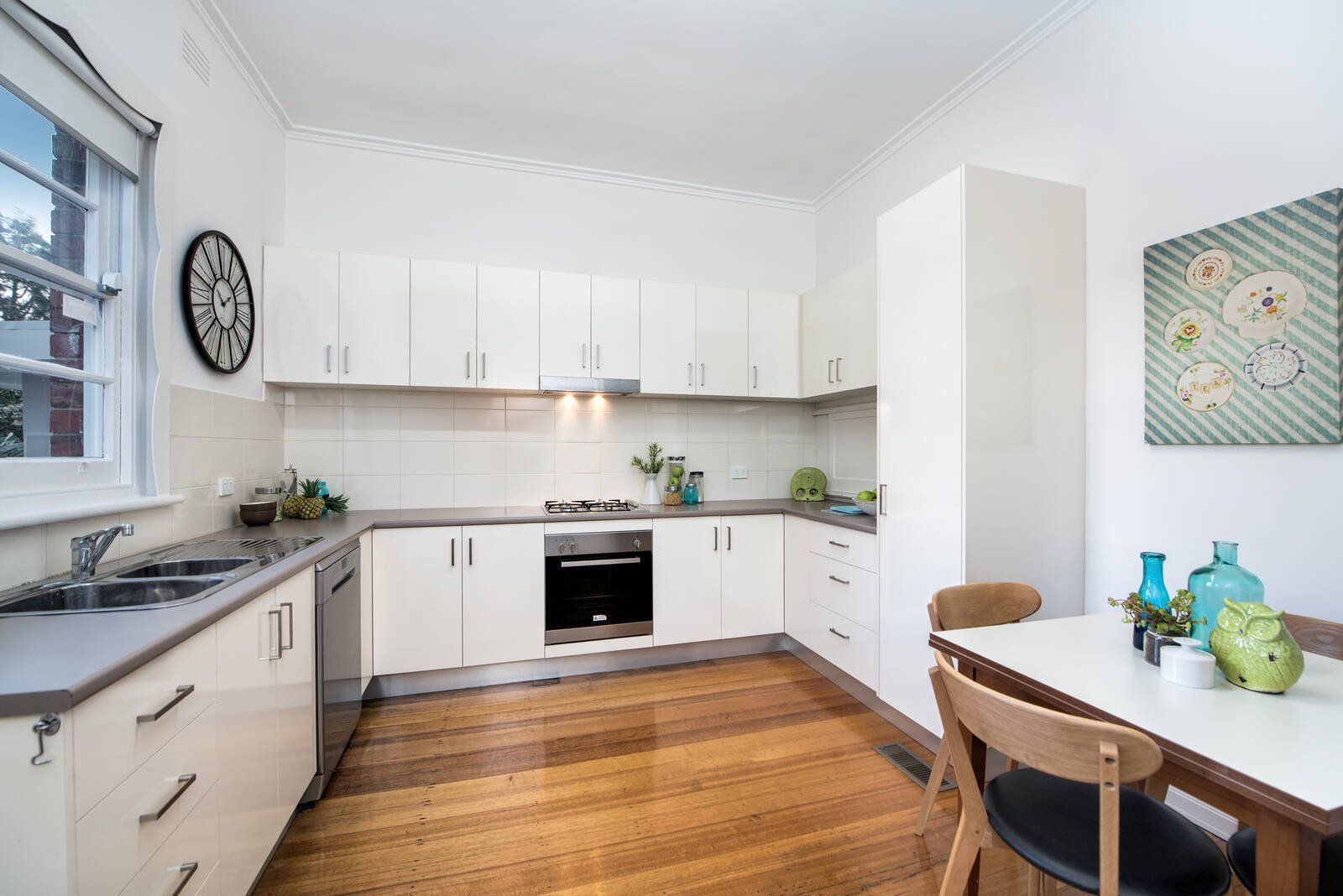 Property Gallery Thumbnail 6