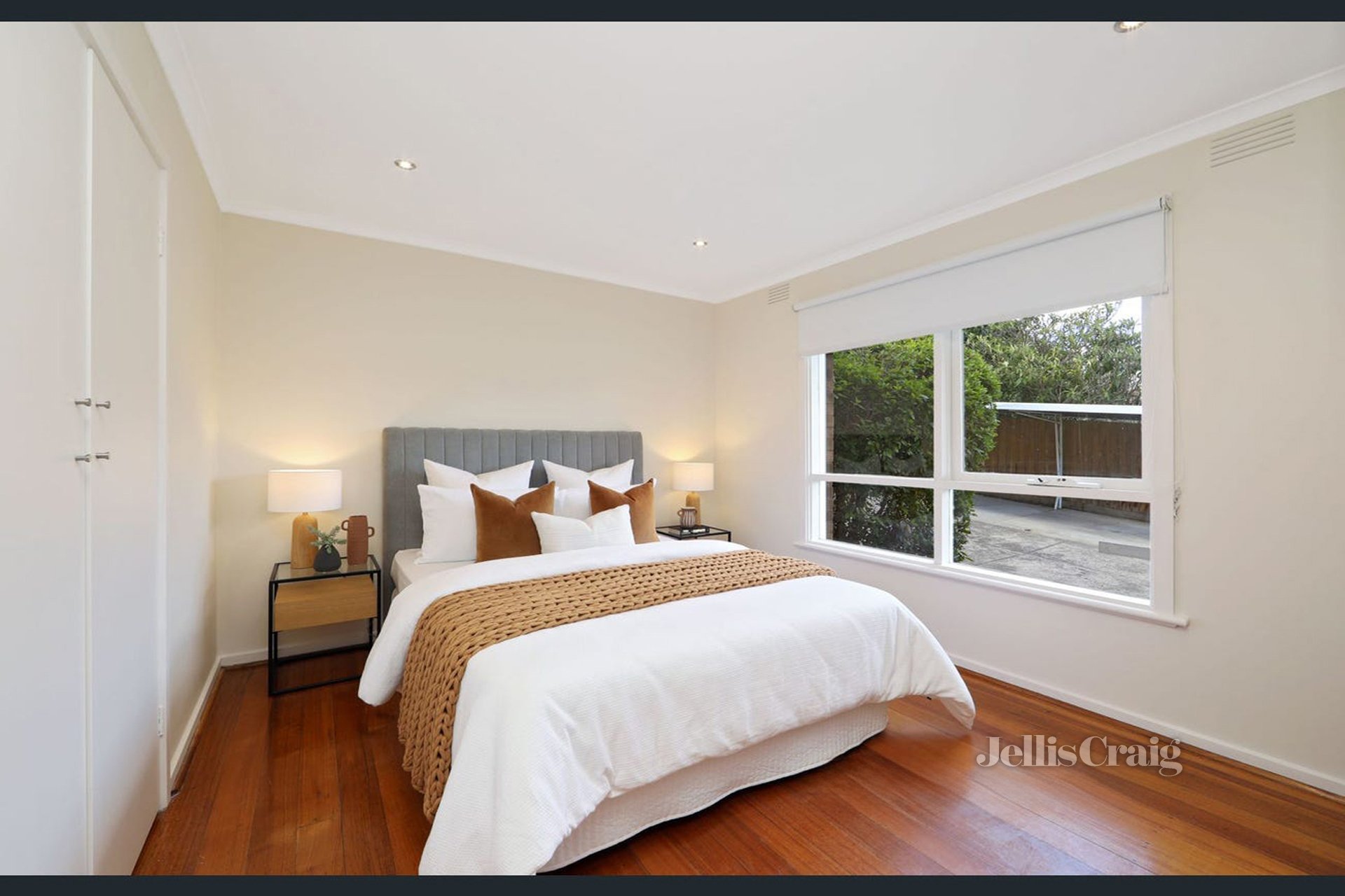 4/23 McCubbin Street, Burwood image 6