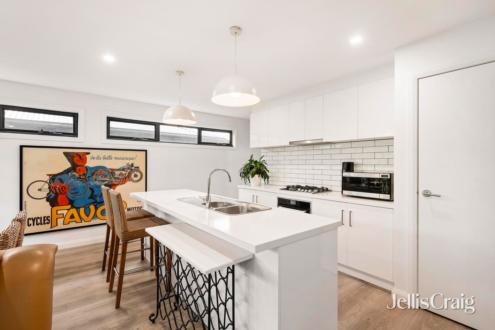 4/23 Rouke Street, Lilydale image 2
