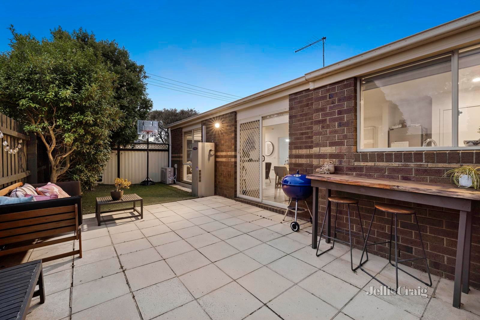 4/23 Swansea Grove, Mornington image 11