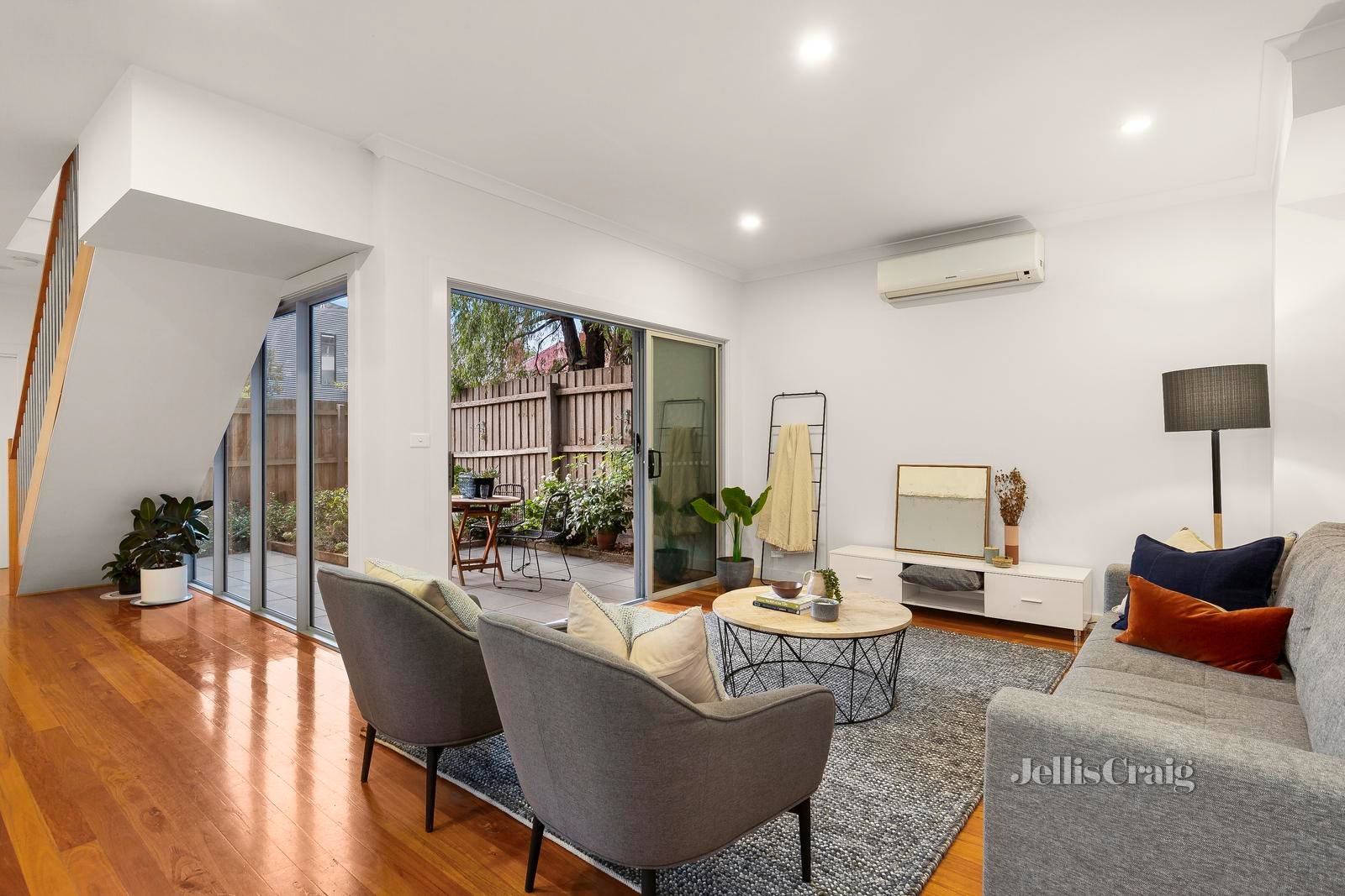 4/235 Ascot Vale Road, Ascot Vale image 3