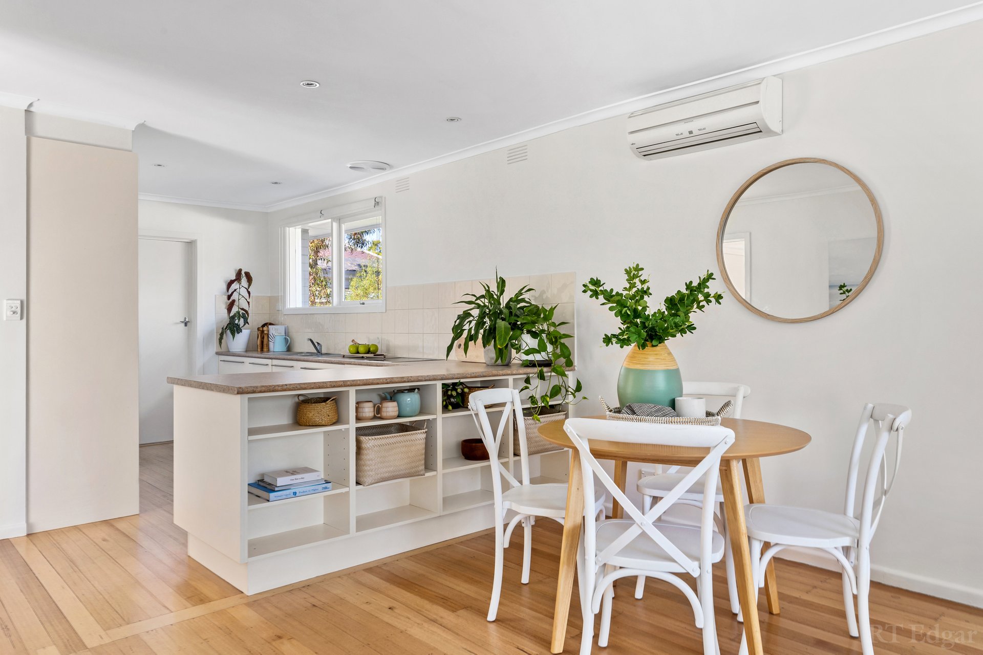Property Gallery Thumbnail 4