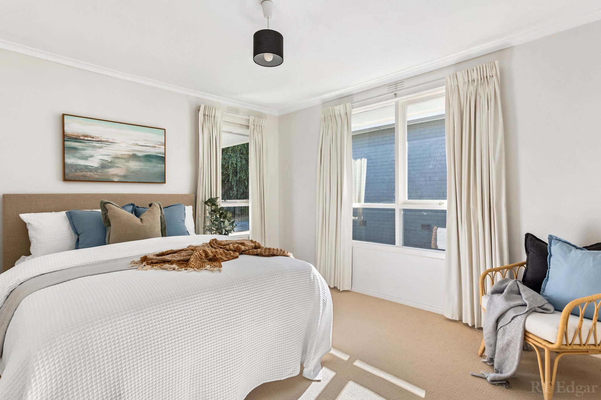 Property Gallery Thumbnail 6