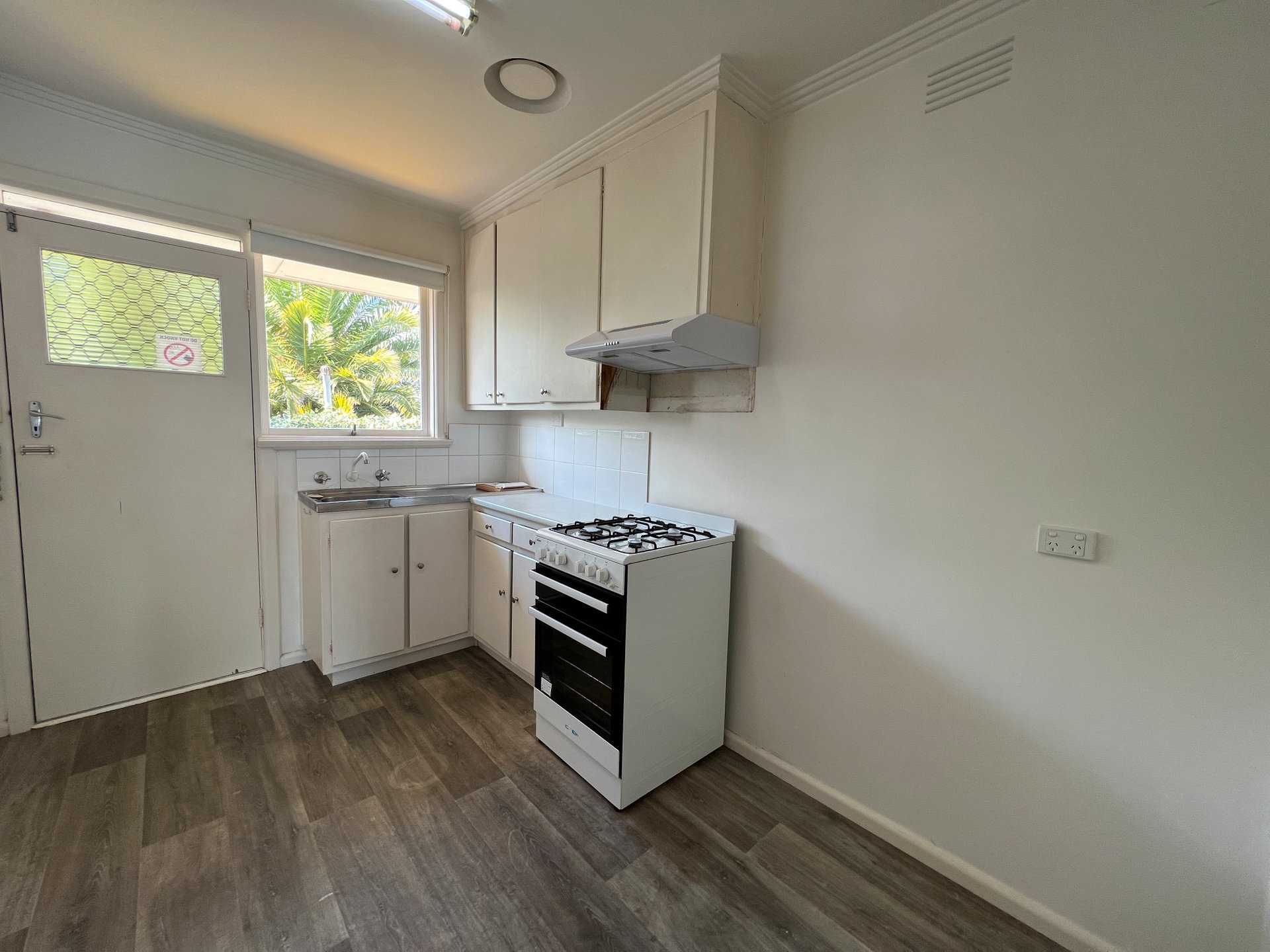 4/24 Bostock Avenue, Manifold&nbsp;Heights image 4