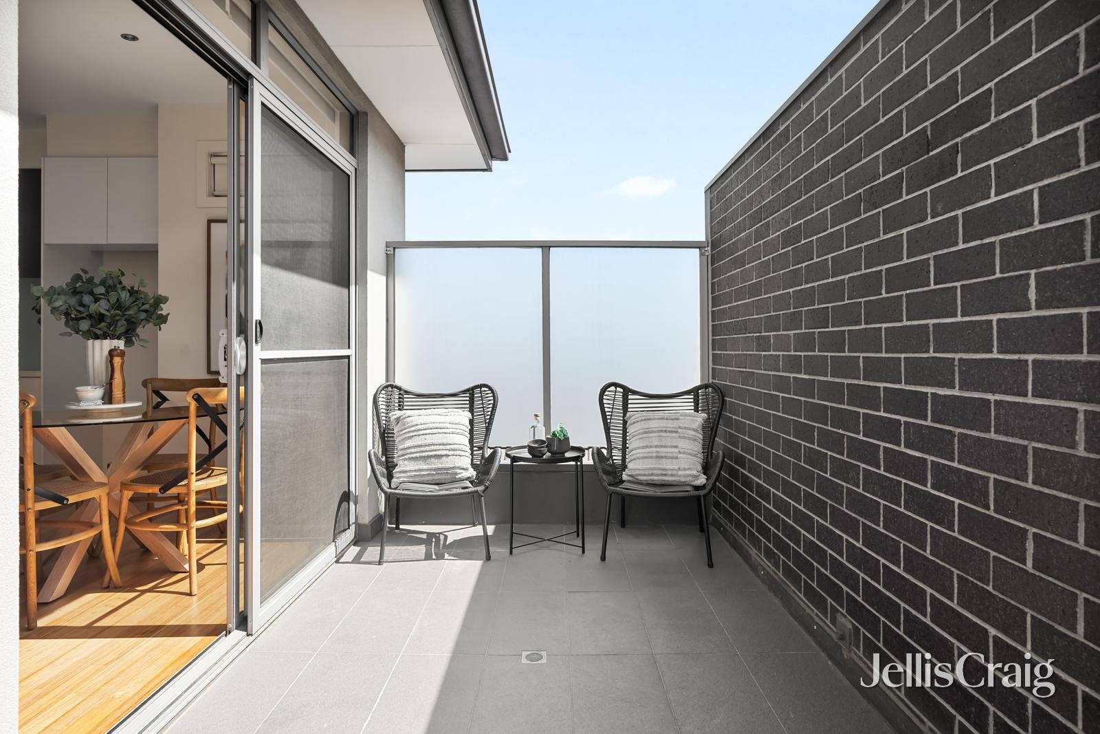 4/24 Irvine Crescent, Brunswick West image 5
