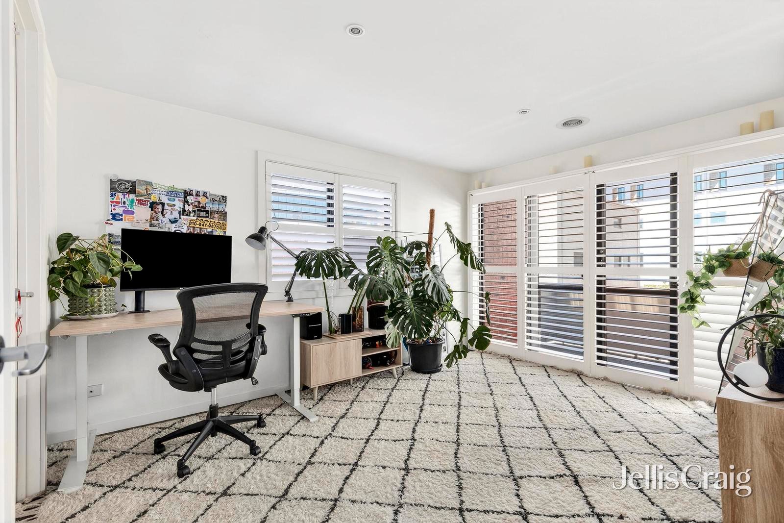 4/242 Ryrie Street, Geelong image 6