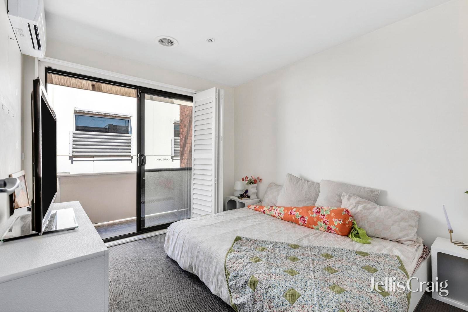4/242 Ryrie Street, Geelong image 9