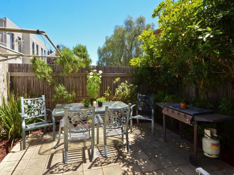 4/242 Ryrie Street, Geelong image 4