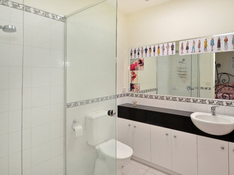 4/242 Ryrie Street, Geelong image 7