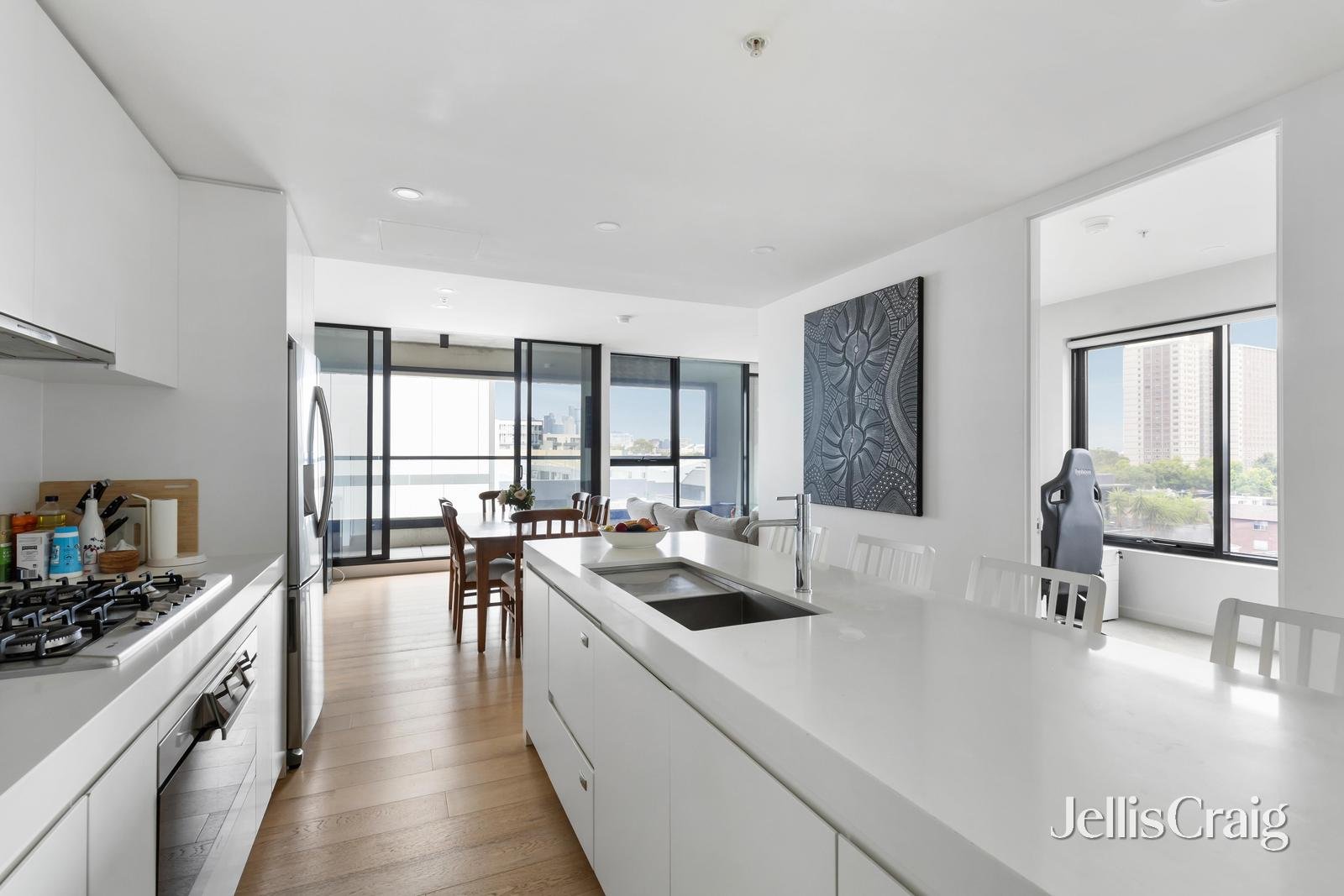 424/253 Bridge Road, Richmond image 1